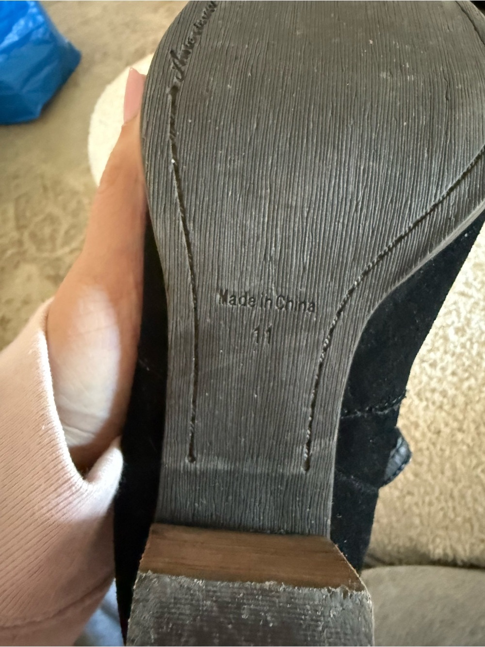 Women's Black Suede Block Heel Ankle Boots AMERICAN EAGLE - Picture 3 of 4